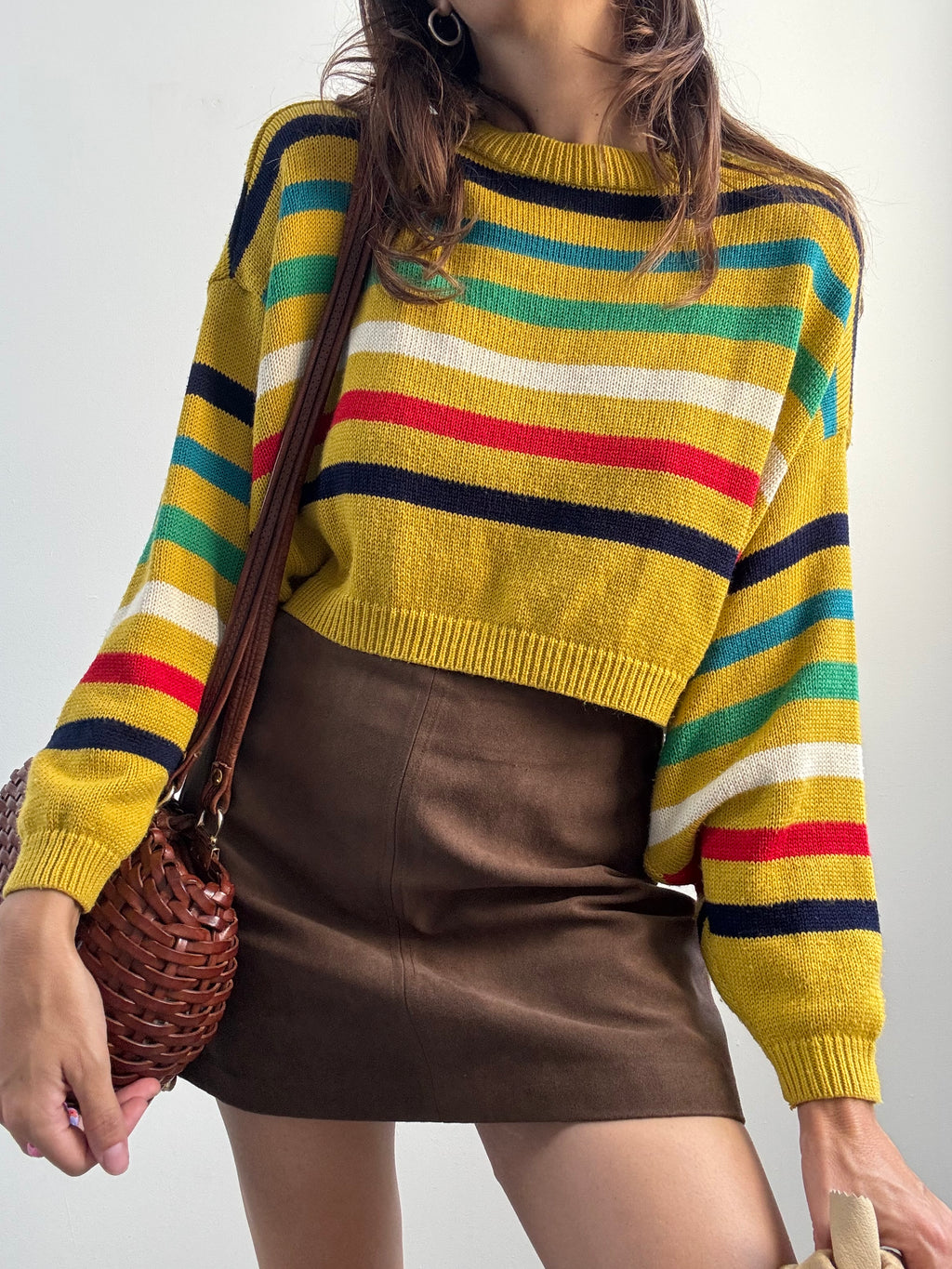 Maglione cropped a righe multicolor