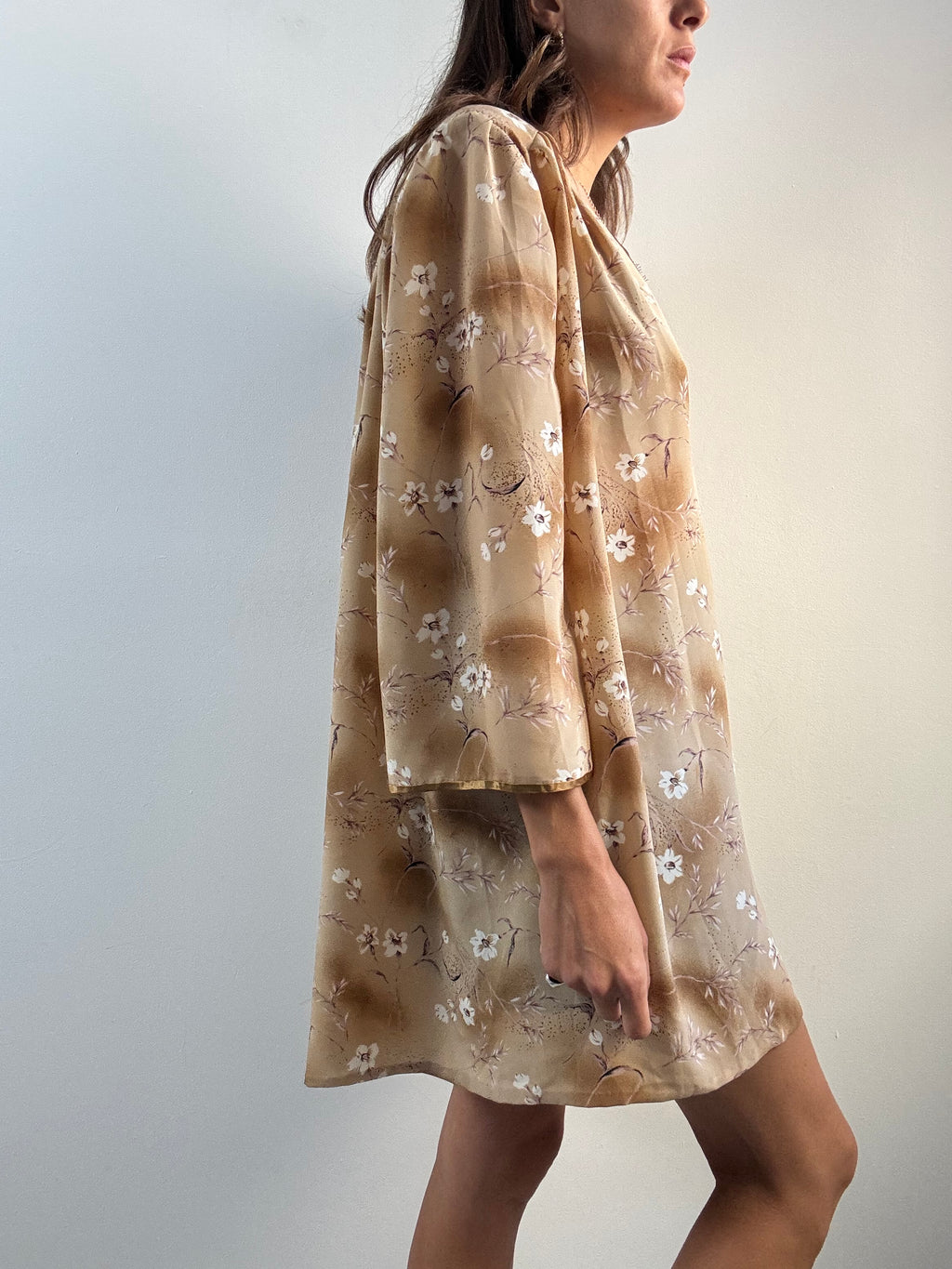 Blusa kimono a fiori beige