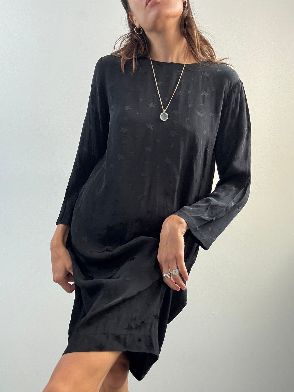 Abito midi nero stelle jacquard tono su tono