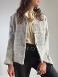 Giacca vintage tweed grigio verde lana e viscosa, vista frontale aperta con dettaglio tasche a filetto