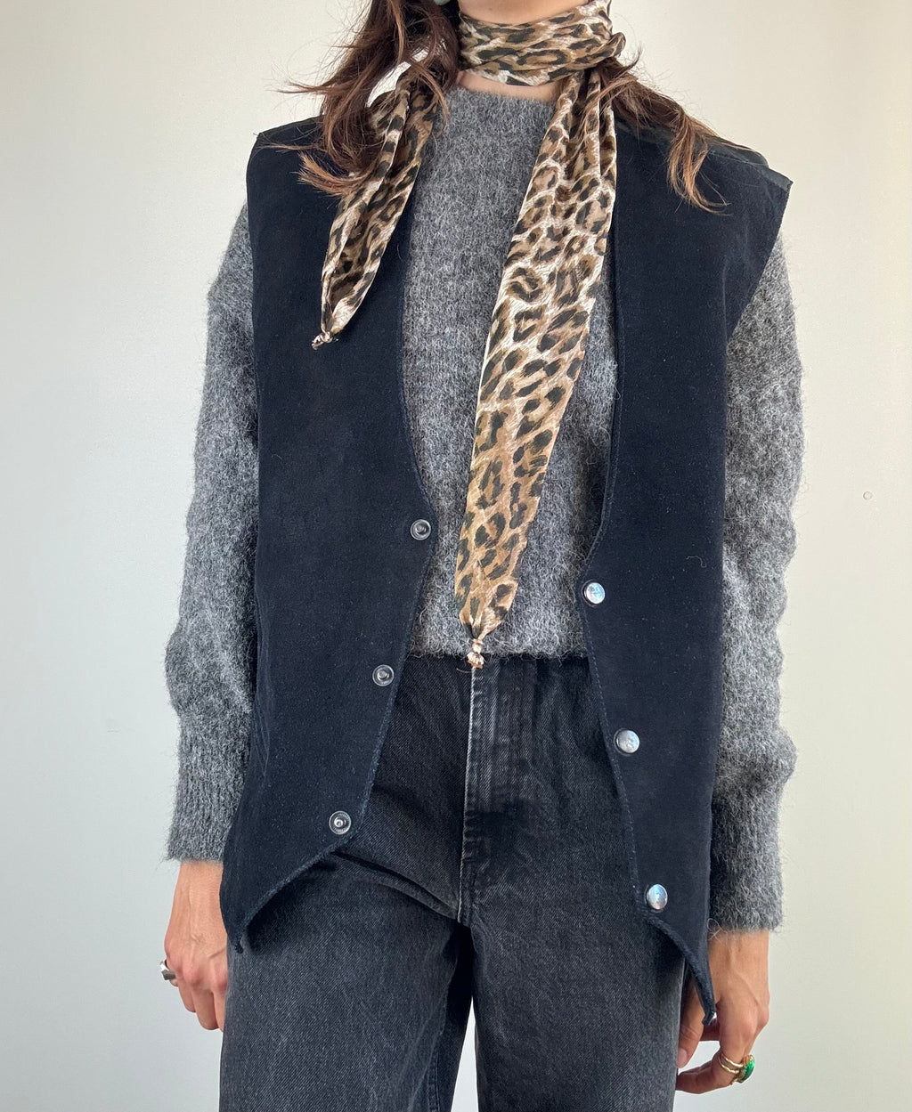 Gilet nero in pelle
