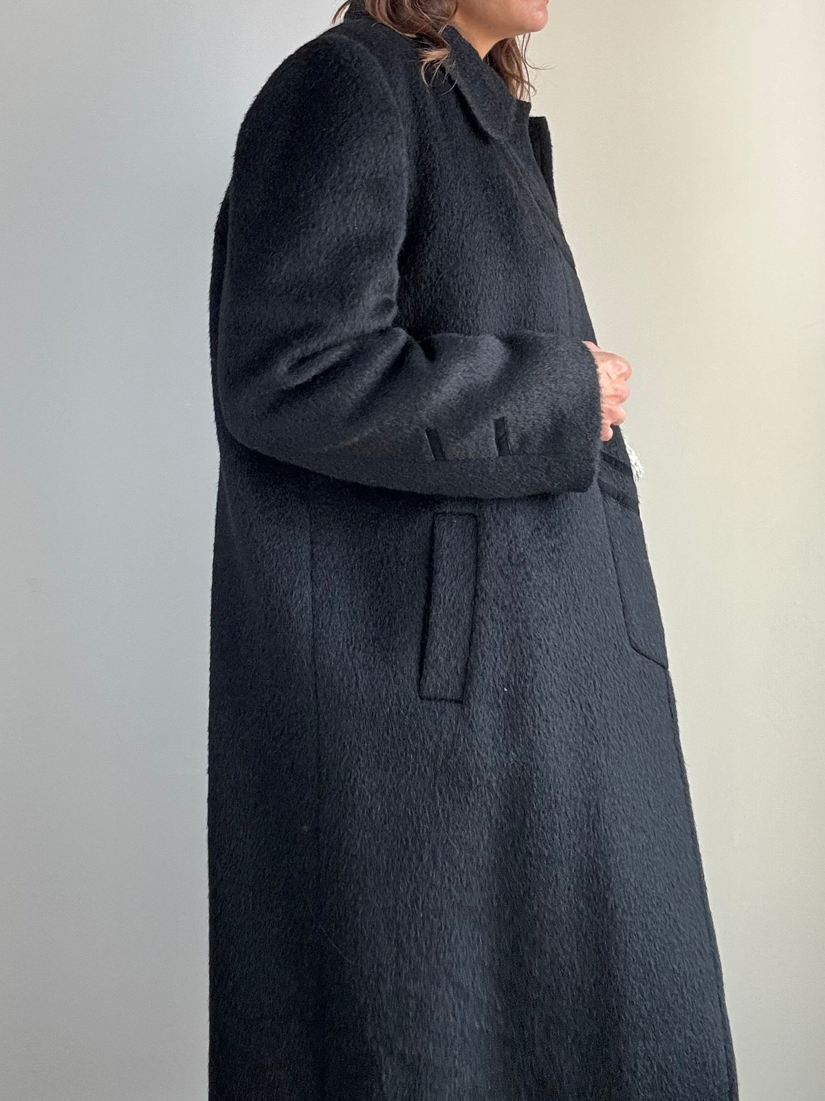 Cappotto nero in alpaca