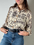 Camicia beige e marrone a fantasia azteca