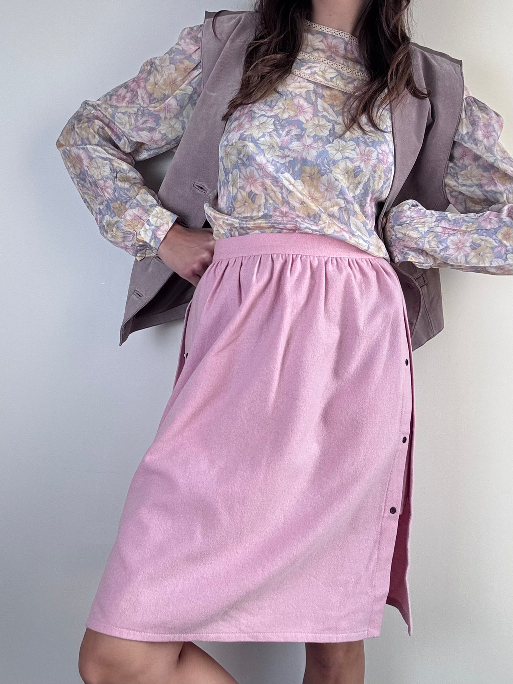 Gilet rosa in camoscio e tessuto