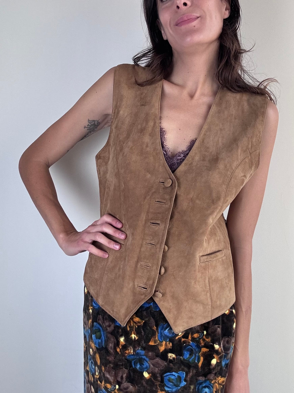 Gilet marrone in camoscio