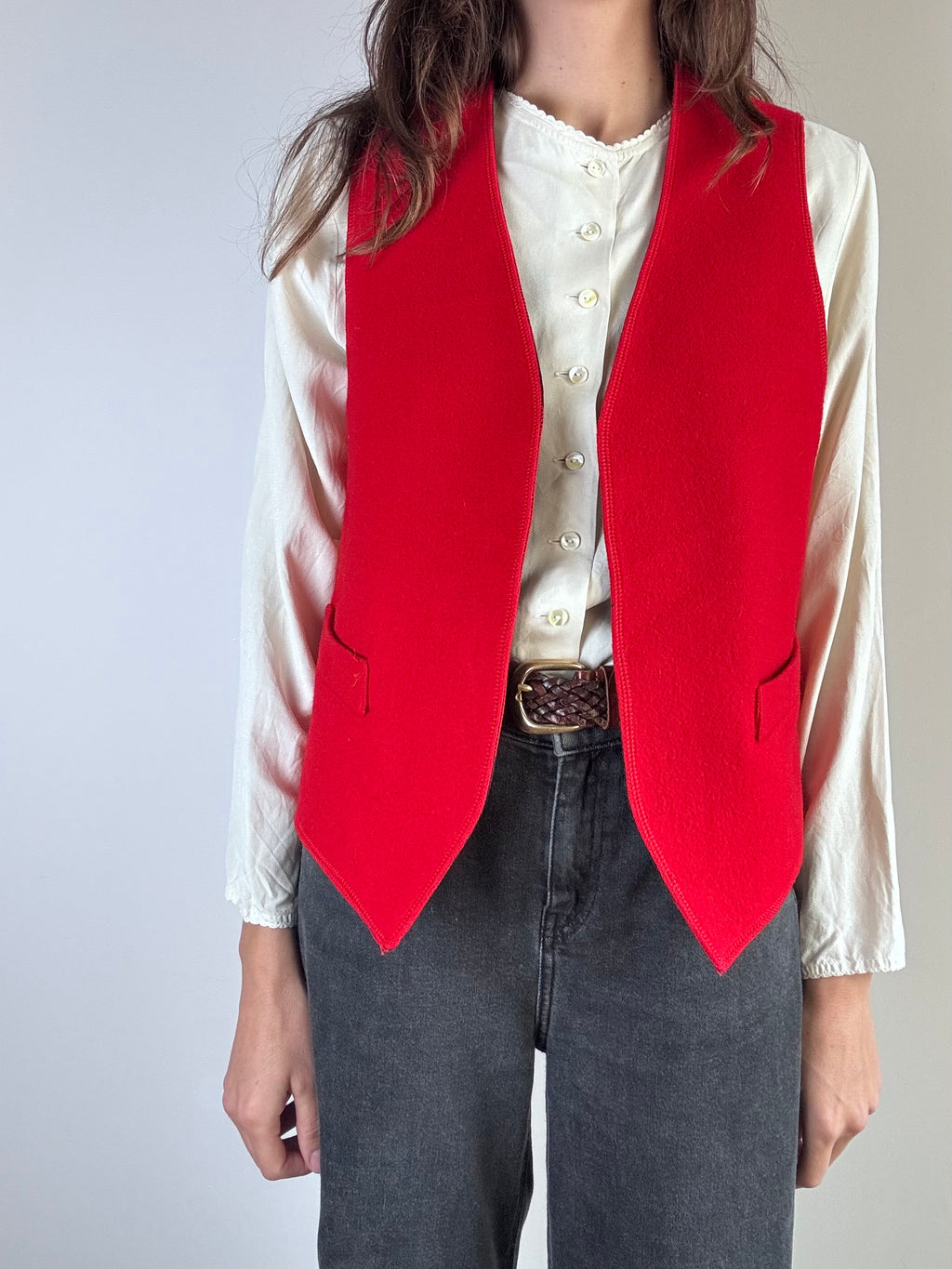 Gilet rosso e blu in lana e tessuto